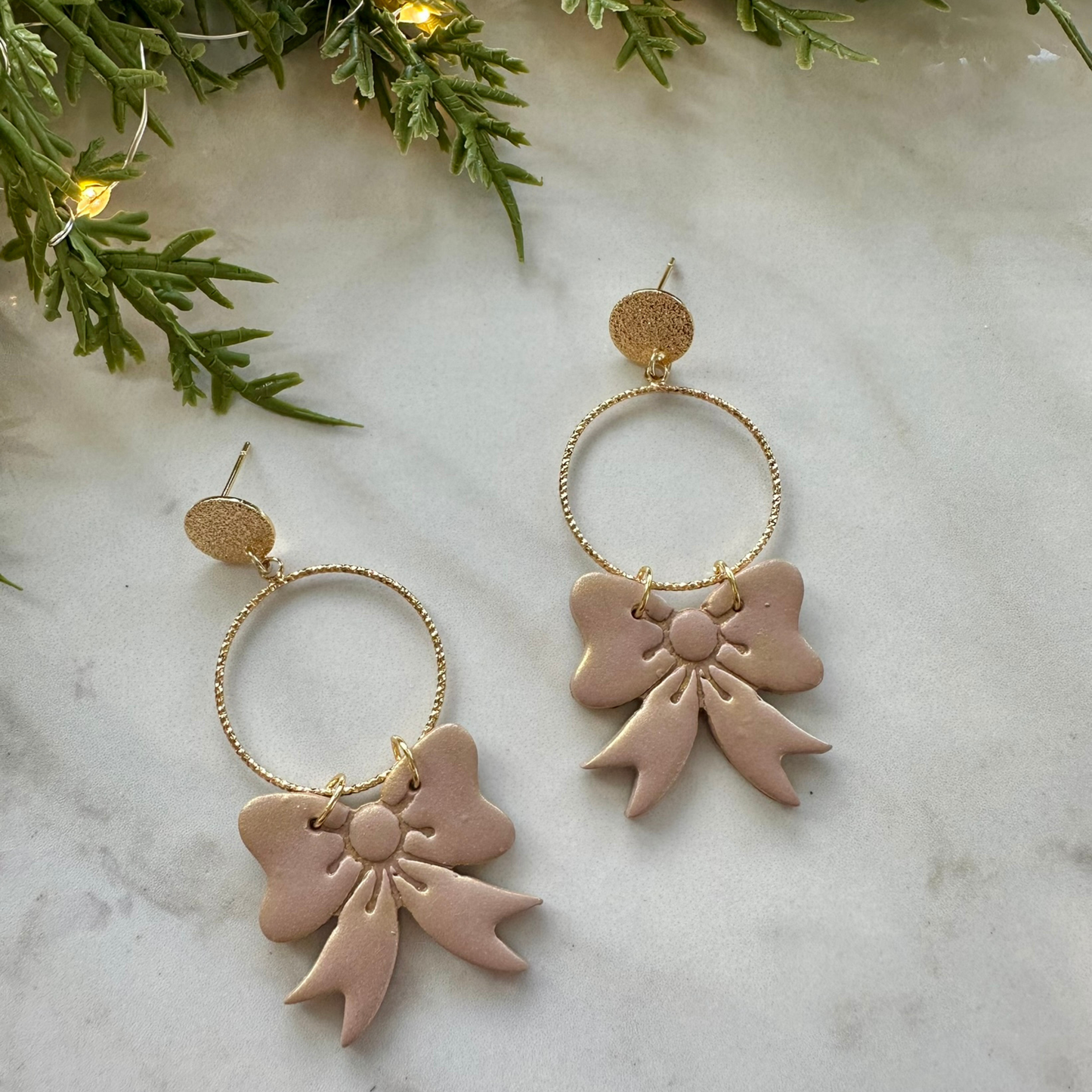 Golden Grace Bows