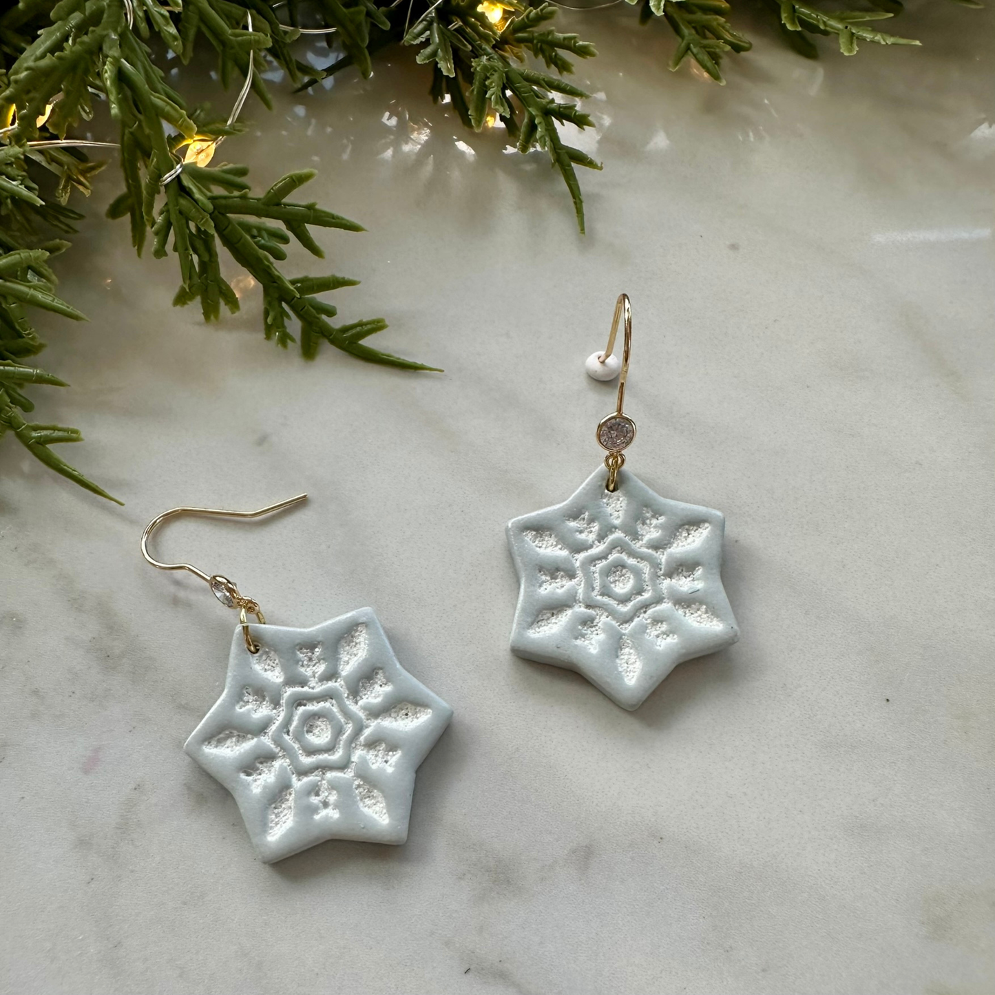 Crystal Snow Flakes